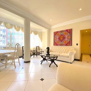 Apartamento de 3 Dormitorios